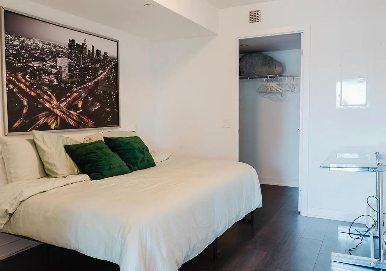 Apartment Peter Pan'S Hideaway 2Br In Central Toronto Canada